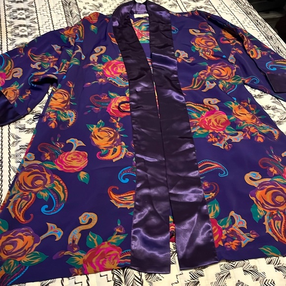Victoria's Secret Other - Victoria’s Secret Kimono Robe No Belt Onesize Fits All